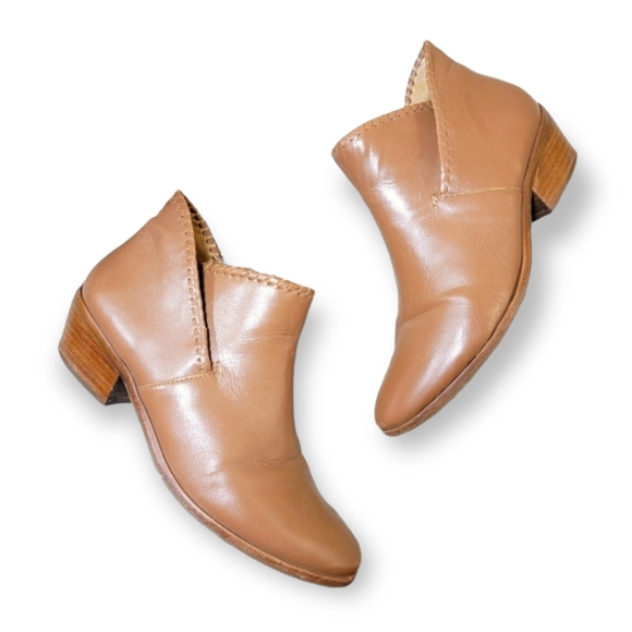 Jack Rogers Shoes - Jack Rogers | 7.5 Sadie ankle boot camel color leather booties